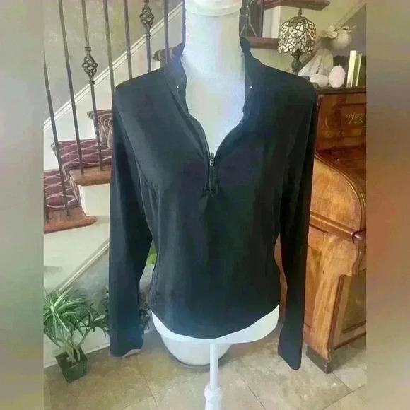 Oyanus yoga top. Black XL. Good condition - Picture 7 of 9